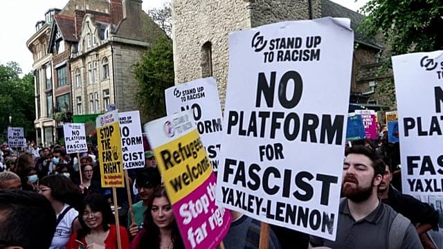 UK: Tommy Robinson’s Oxford Union debate sparks protests and free speech backlash
