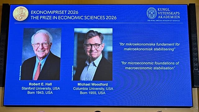Le prix Nobel d’économie décerné aux Américains Michael Woodford et Robert E. Hall