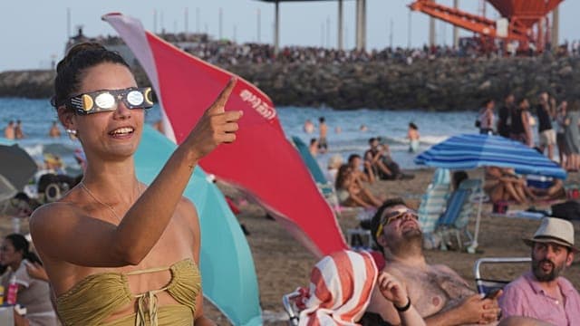 Un demi-million de visiteurs sur la trajectoire de l'éclipse totale en Espagne