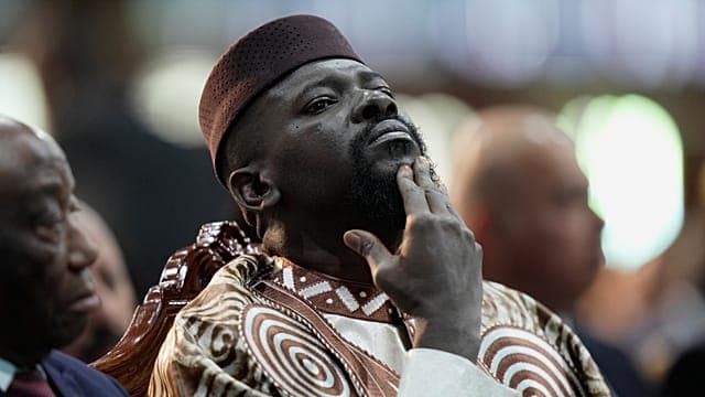 Guinée : l'absence du président Doumbouya ravive les tensions politiques