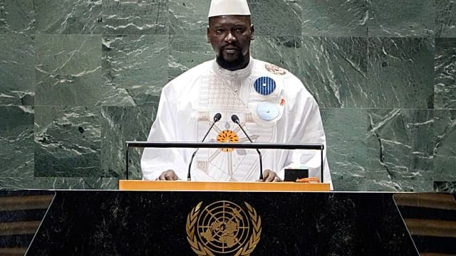 Côte d'Ivoire : économie et sécurité au centre des échanges entre Doumbouya et Outtara