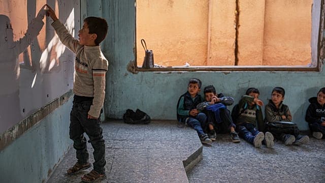 Syrie : rentrée des classes sur fond d'insécurité et de précarité