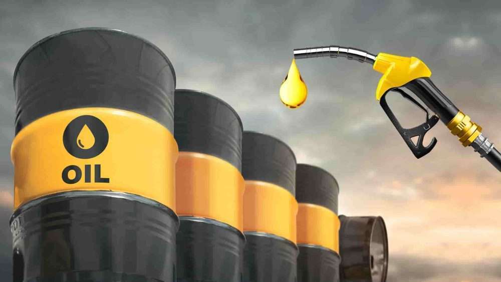Oil Prices Soar as Iran Threatens to Close Strait of Hormuz