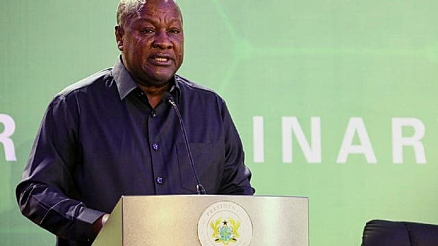 Ghana : le gouvernement accepte de prolonger le mandat présidentiel 