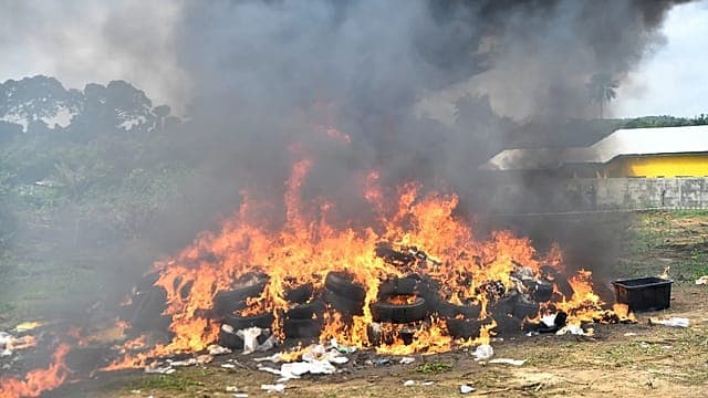 Liberia : plus de 4 tonnes de cocaïne détruites, des policiers inculpés