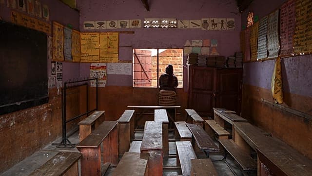 Ouganda : un bus scolaire fait une sortie de route, bilan au moins 20 morts