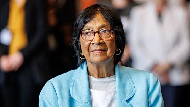 Navi Pillay, prix Nobel de la paix, plaide pour la défense du droit international