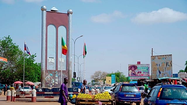 Niger : des habitants manifestent leur soutien aux militaires au pouvoir