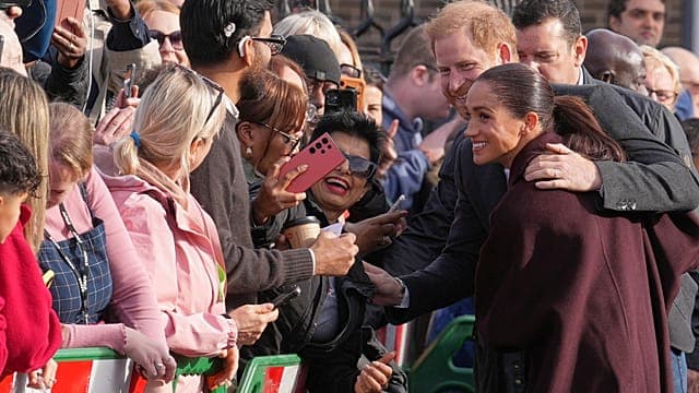 Royaume-Uni : retour remarqué de Harry et Meghan six ans après leur départ de la famille royale