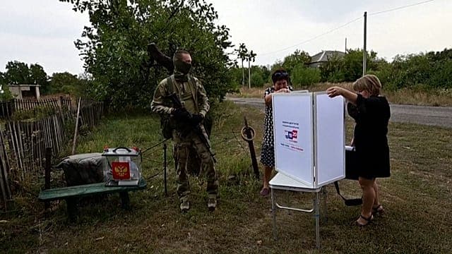 La Russie organise un vote anticipé dans l'Ukraine occupée avant l'élection nationale
