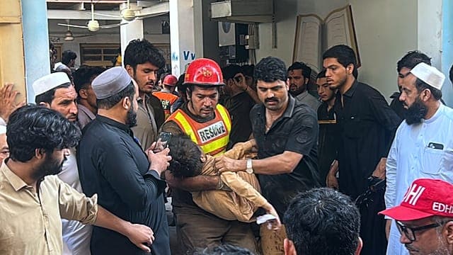 Pakistan : 32 élèves et un enseignant tués dans l'effondrement d'une école