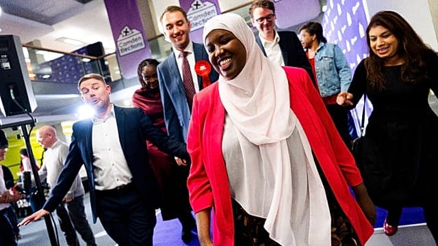 Royaume-Uni : une Somalienne élue députée à la Chambre des Communes
