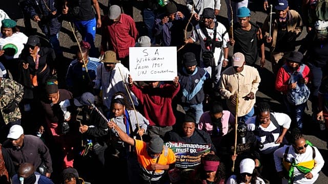 À Johannesburg, des collectifs anti-migration livrent des étrangers à la police