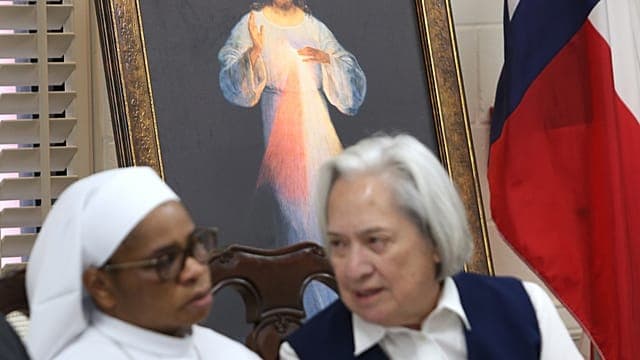 USA : une religieuse, ancienne détenue de l'ICE, avocate de personnes interpellées