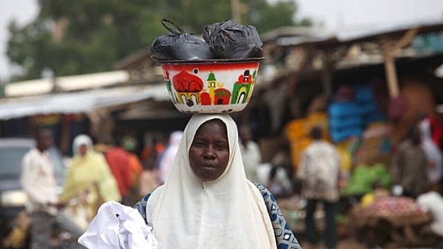 Le Niger interdit les sachets plastiques dans les supermarchés de Niamey