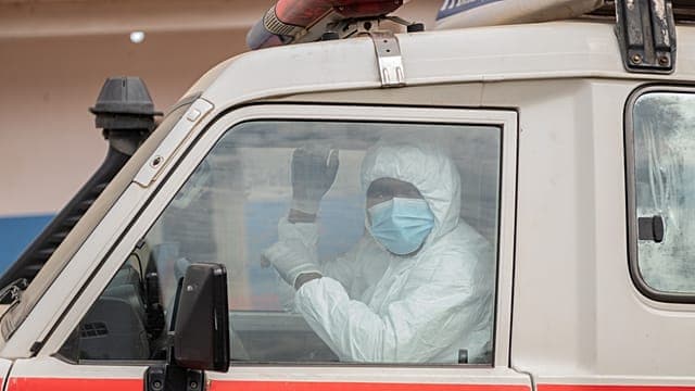 OMS : l'essai clinique de 2 traitements contre Ebola a débuté en RDC