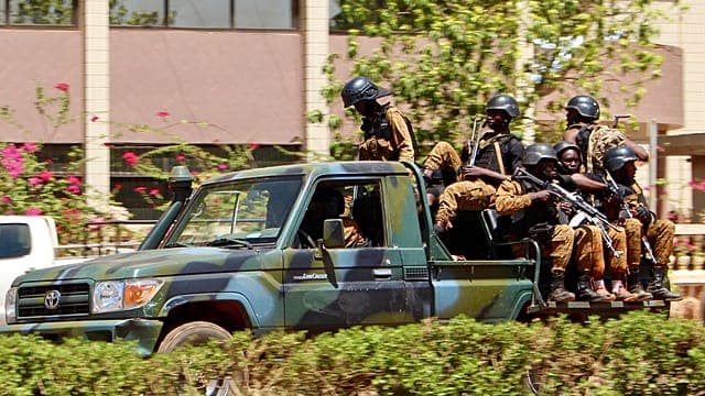 Burkina Faso : polémique autour d'une formation militaire imposée aux journalistes