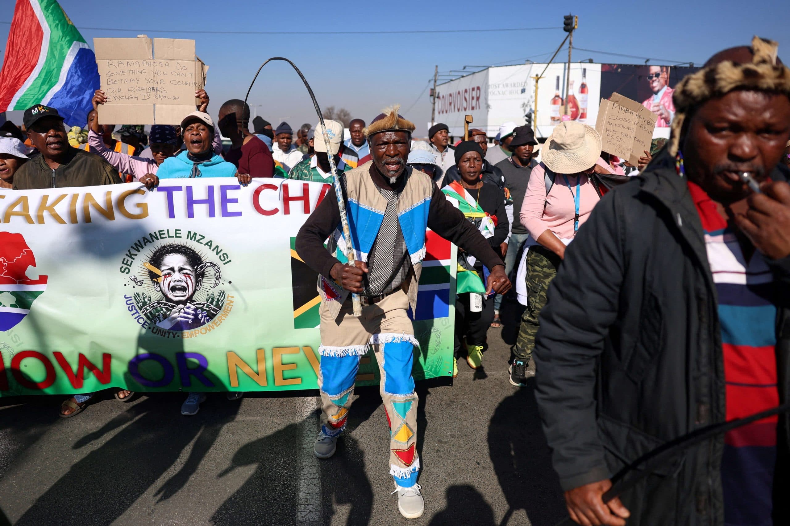 Afrique du Sud : ultimatum pour les migrants sans papiers, la crainte de violences augmente