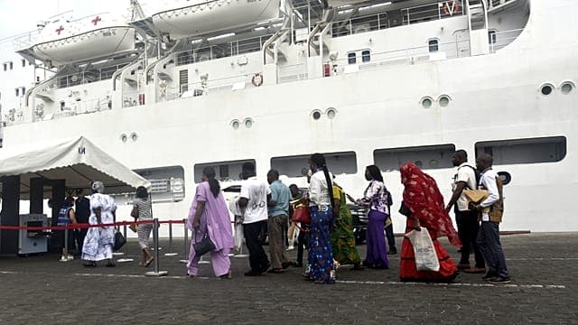 Côte d'Ivoire : un navire-hôpital chinois offre des soins gratuits à Abidjan