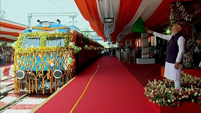 L'Inde lance son premier train de passagers à hydrogène pour réduire les émissions