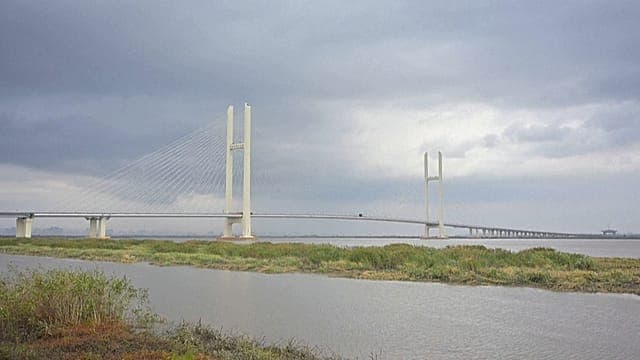 Chine et Corée du Nord inaugurent le nouveau pont du Yalu après 12 ans de retard