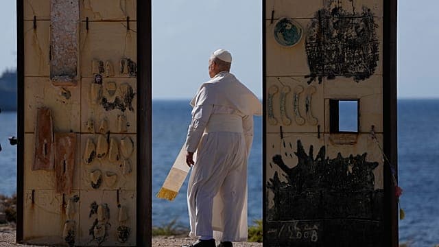 Pope leaves for summer holiday after whirlwind start to 2026