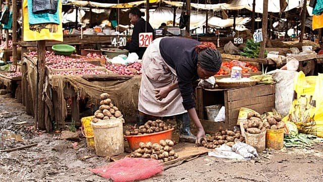 Au Kenya, le dérèglement climatique fait grimper le prix des denrées alimentaires