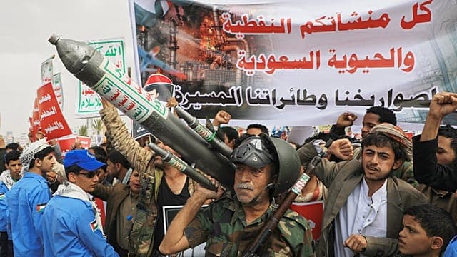 Les Houthis revendiquent une série d’attaques contre l'Arabie saoudite