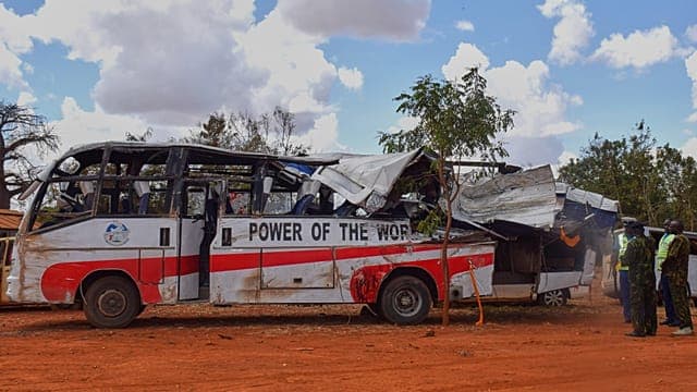 Kenya : au moins 24 morts dans une collision entre un bus et un camion