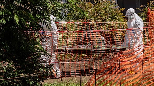 Ebola: DR Congo builds new isolation units as spread continues