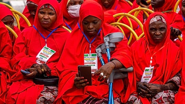 Nigeria : 1 500 couples unis lors d’un mariage collectif financé par l’État