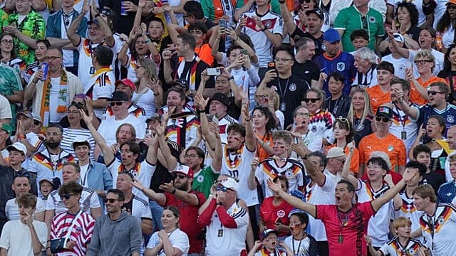 FIFA World Cup 2026: German fans celebrate close win over Ivory Coast