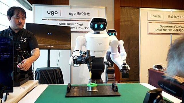Saisir, percer, travailler : à Tokyo, les robots entrent dans le monde réel