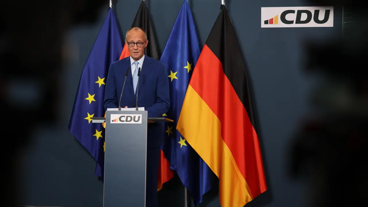 Germany: AfD Leads in Pomerania, Linke Triumphs in Berlin, CDU Faces Setback, Merz: 'I Will Continue'