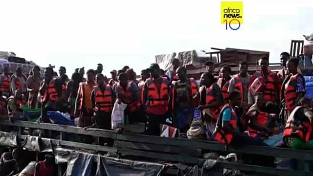 RDC : le bateau isolé pour suspicion d'Ebola libéré, tests négatifs