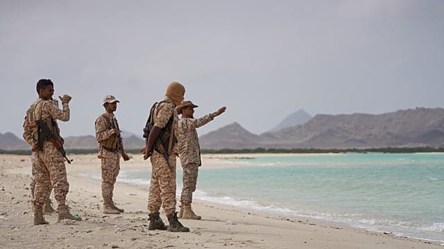 Un commandant yéménite alerte sur la nouvelle puissance de feu des Houthis