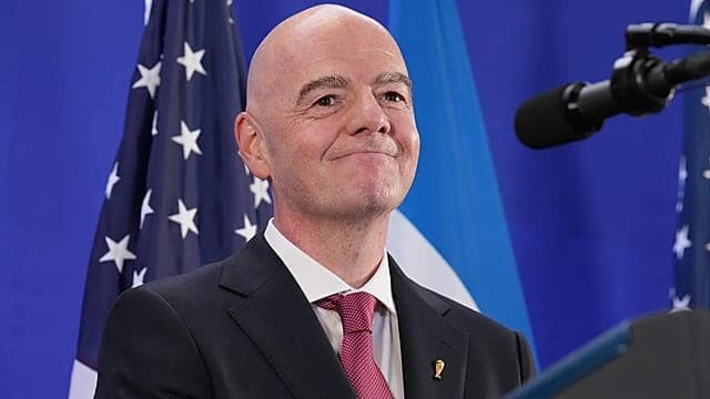 FIFA : Gianni Infantino sous le feu des critiques après le Mondial