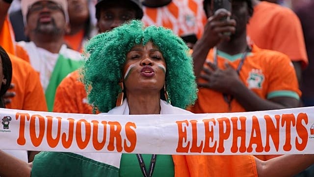 Joie historique à Abidjan: la Côte d’Ivoire passe en phase finale du Mondial pour la première fois
