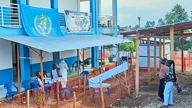 RDC : l'épidémie d'Ebola s'étend à de nouvelles provinces, plus de 600 morts